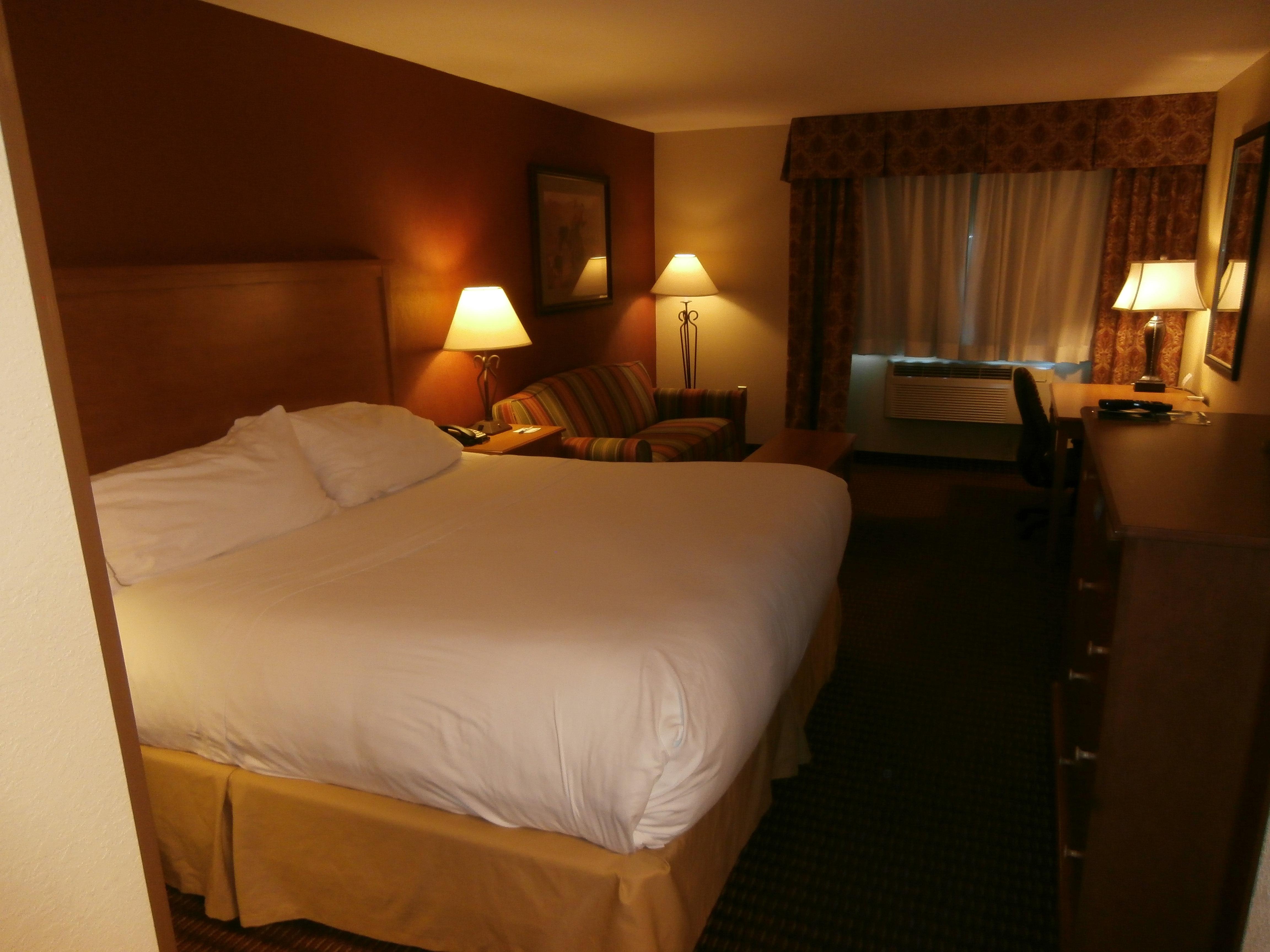 Holiday Inn Express Hotel & Suites Raton By Ihg Exterior foto