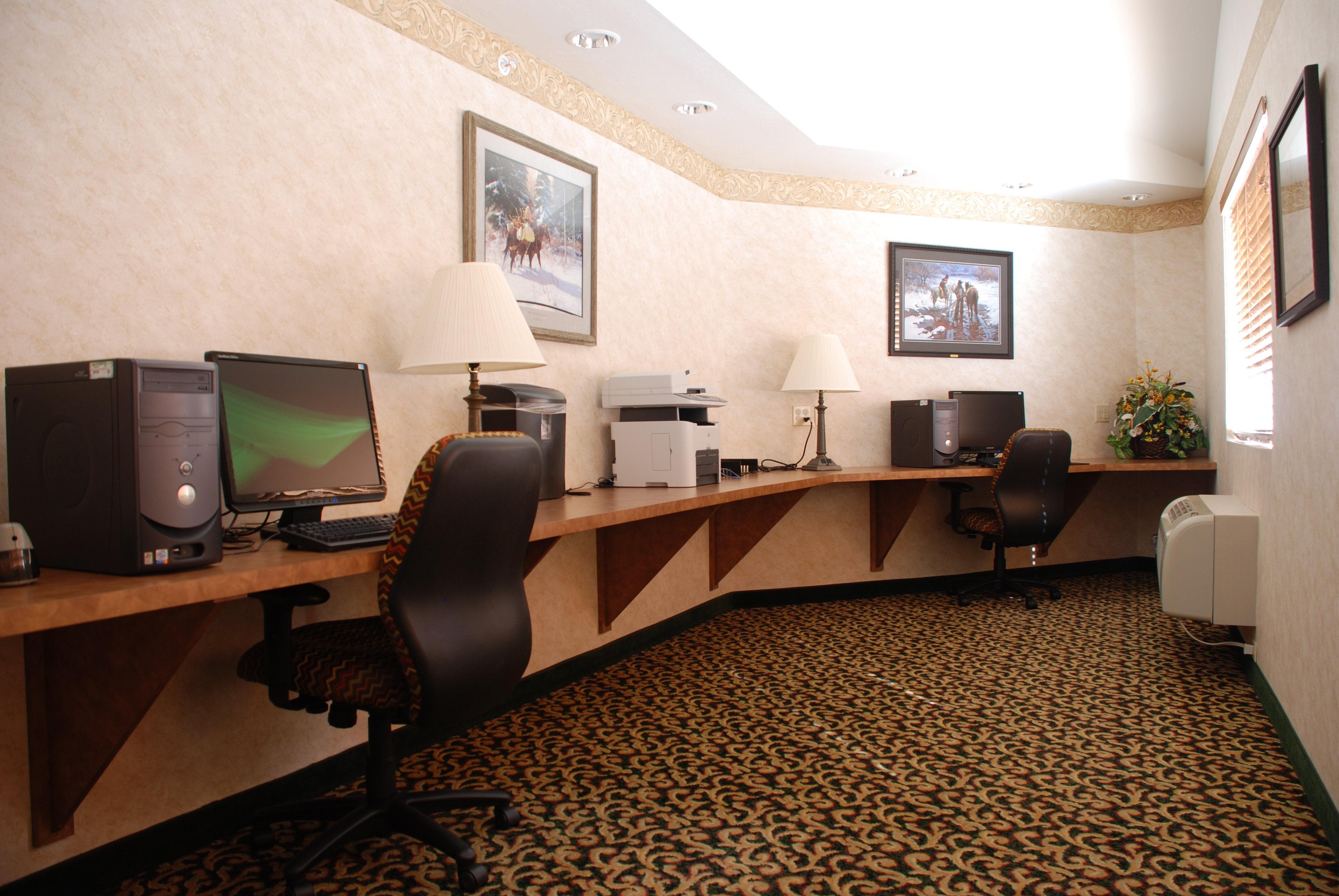 Holiday Inn Express Hotel & Suites Raton By Ihg Exterior foto