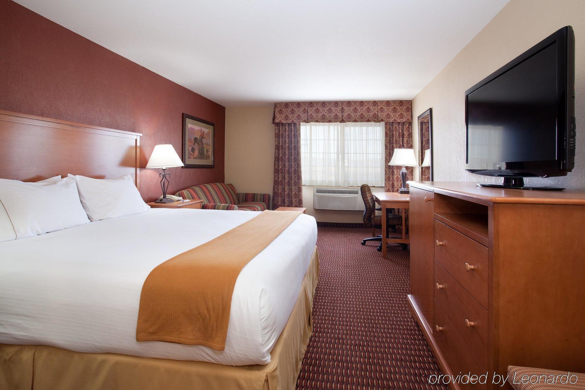 Holiday Inn Express Hotel & Suites Raton By Ihg Zimmer foto